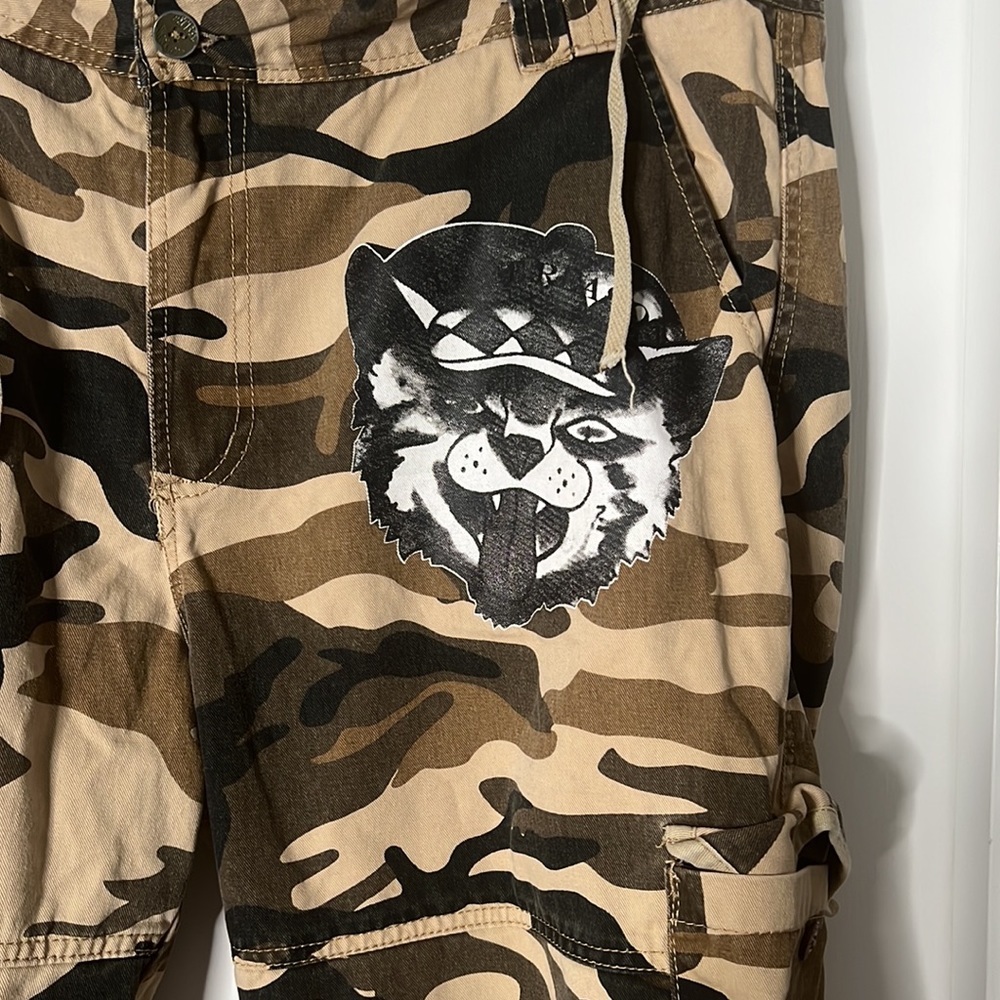 Decibel Cargo Shorts size 42 - Picture 2 of 6